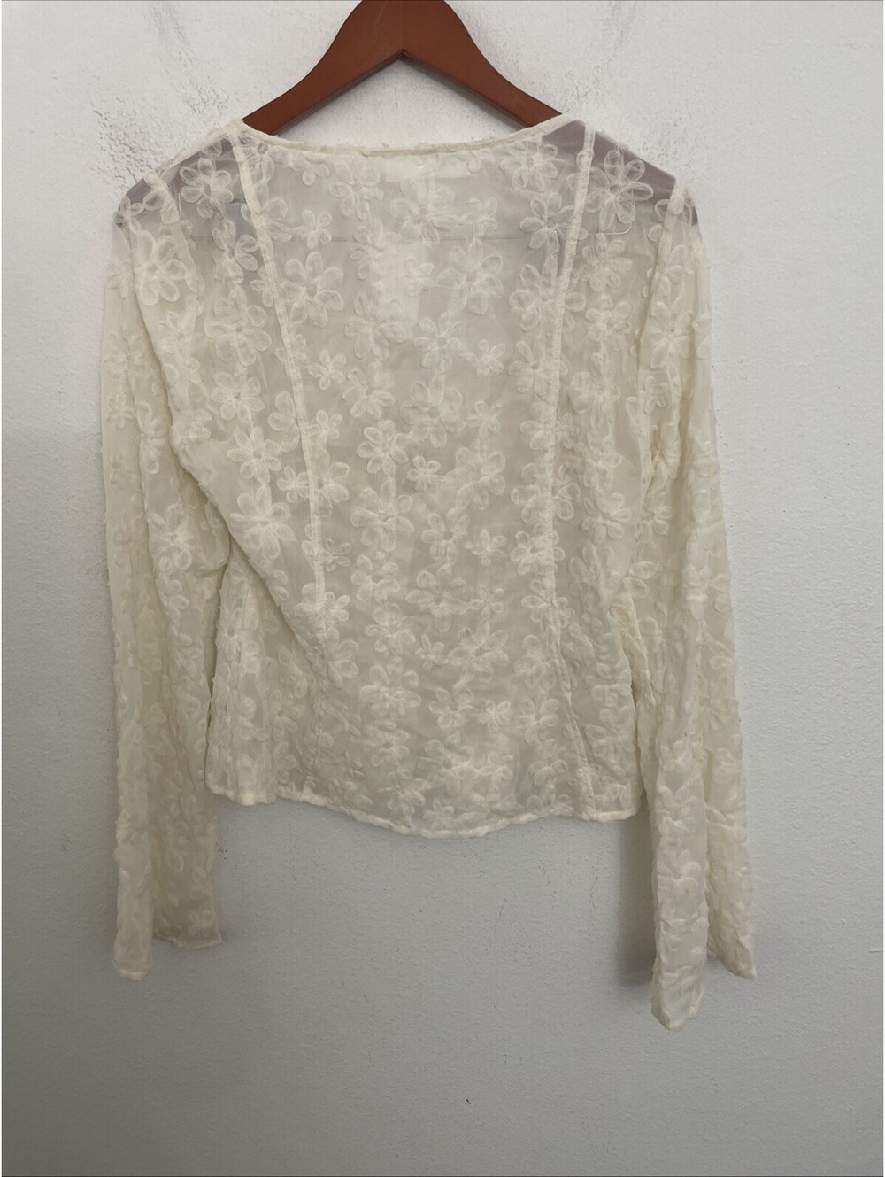 ASTR The Label Sassari Top Sheer chiffon beige size M NWT $88msrp - Picture 5 of 6